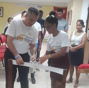 Imagen relacionada con la noticia :Bancarios del BCC visitan Museo de los CDR en su aniversario 65